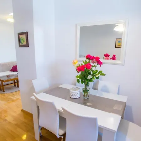 Delight Mostar